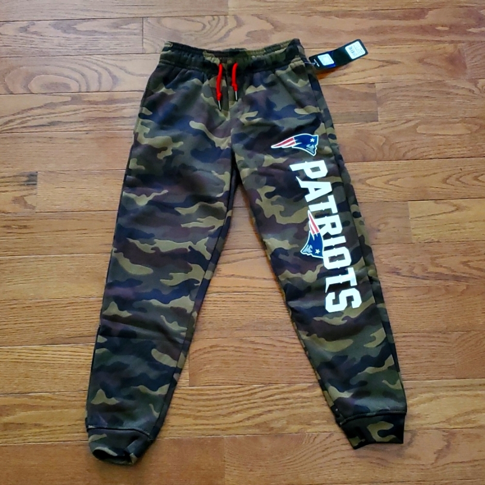 NWT: BOYS NFL 🏈NEW ENGLAND PATRIOTS JOGGERS